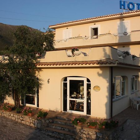 Hotel Belvedere Sperlonga Kültér fotó