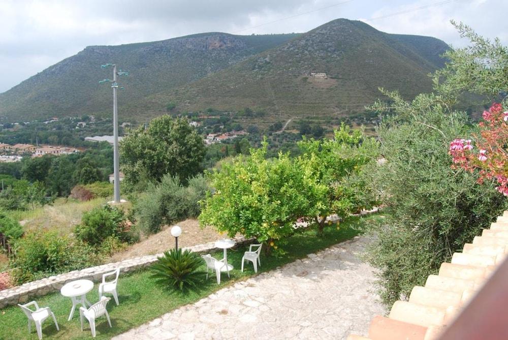 Hotel Belvedere Sperlonga Kültér fotó