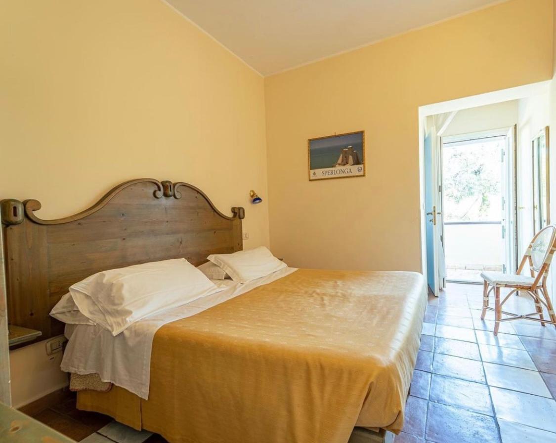 Hotel Belvedere Sperlonga Kültér fotó